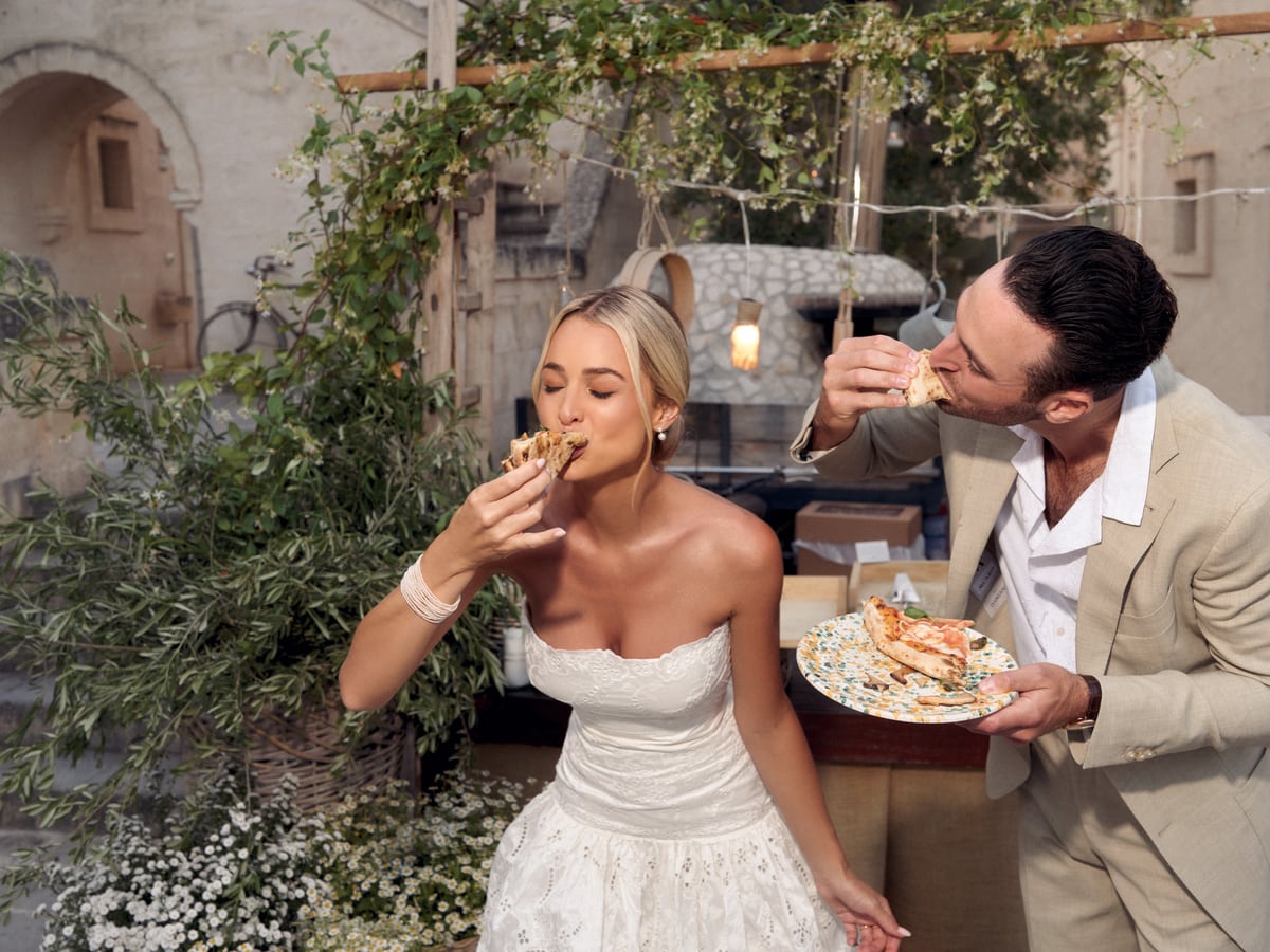 MIA & ALEX, photo 43